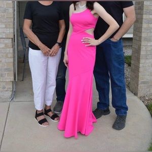 tailored to fit 5’2…..worn once